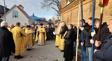 В Сретенском храме отметили малый престольный праздник.